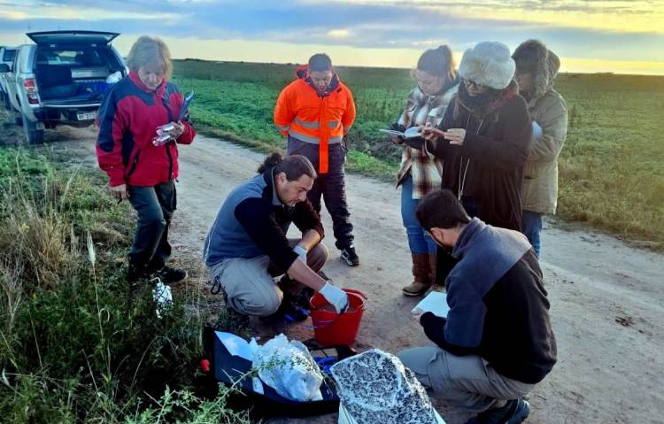 BAJOS SUBMERIDIONALES: EL GOBIERNO PROVINCIAL AVANZA CON EL MONITOREO DE LA CALIDAD DEL AGUA