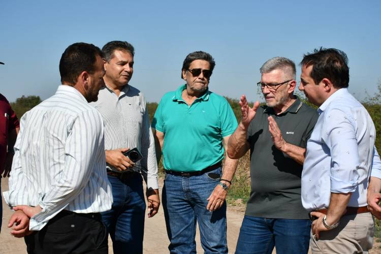 ANTE LA LLEGADA DE EL NIÑO: EL GOBIERNO PROVINCIAL INTENSIFICA LA LIMPIEZA DE CANALES EN SANTA SYLVINA