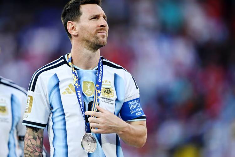 MESSI POSTERGÓ SU REGRESO A ESTADOS UNIDOS Y PERMANECE JUNTO A SU FAMILIA EN ROSARIO: CUÁNDO LLEGA A MIAMI
