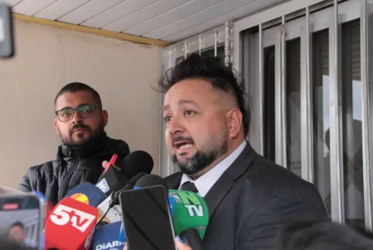 LA QUERELLA CREE QUE LA DEFENSA INTENTA COMPRAR TESTIGOS A FAVOR DE VICTORIA