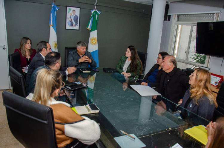 LEY DE REITERANCIA: EL GOBIERNO PROVINCIAL Y DIPUTADOS ACUERDAN UNA AGENDA PARA FORTALECER LA SEGURIDAD